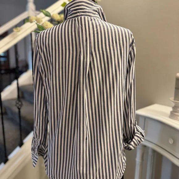 beachlunchlounge Blue and White Striped Button Down Shirt - Picture 3 of 4